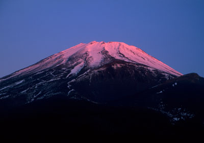 �����˂���